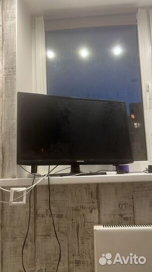 Телевизор samsung