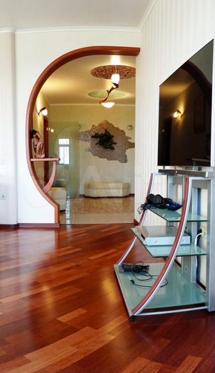 4-к. квартира, 155 м², 3/4 эт.