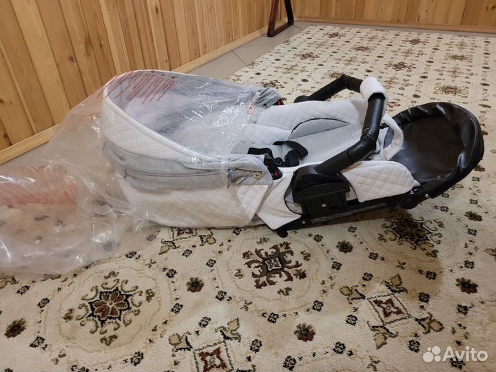 Коляска 2 в 1 AroTeam Veronimo новая