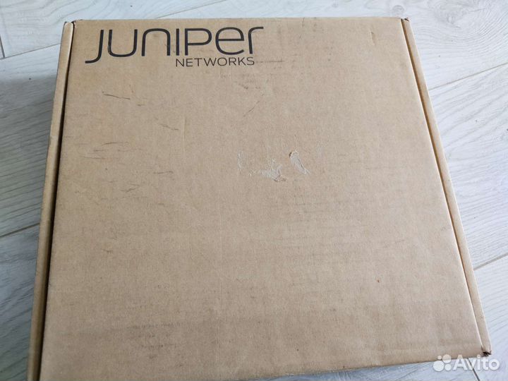 Маршрутизатор Juniper