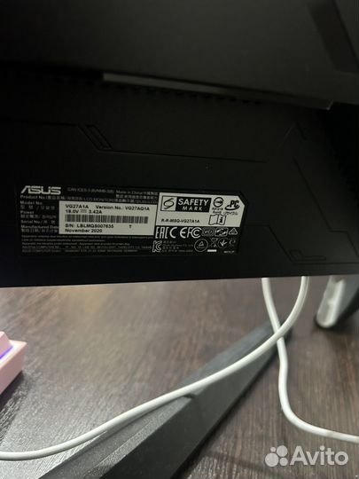 Игровой пк с монитором и клавиатурой