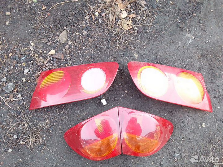 Задние фонари caldina