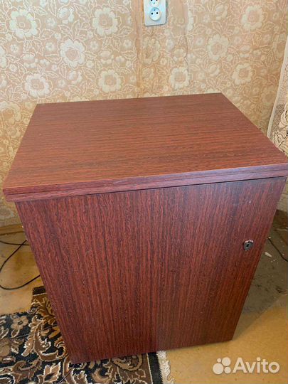 Швейная машинка Чайка 142 м