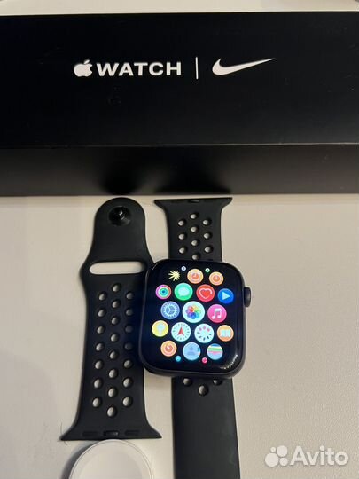 Apple watch se 44mm nike