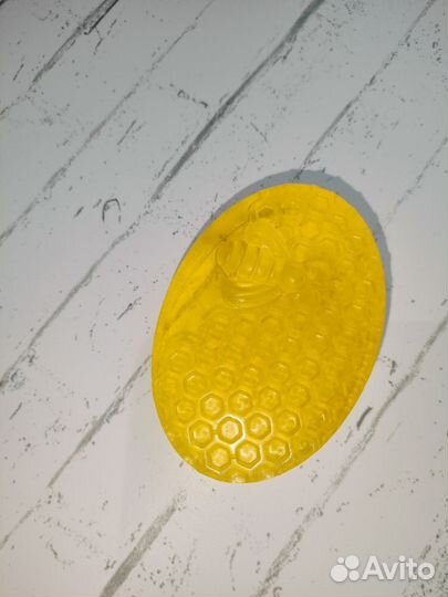 Мыло ручной работы с деньгами внутри