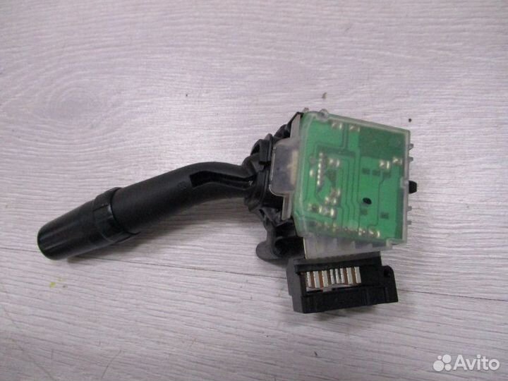 Переключатель дворников Toyota Avensis 1.8 2005