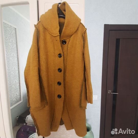 Пальто женское демисезонное, Италия