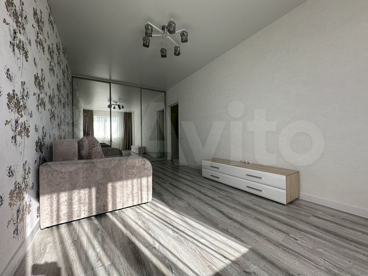 2-к. квартира, 60 м², 23/24 эт.