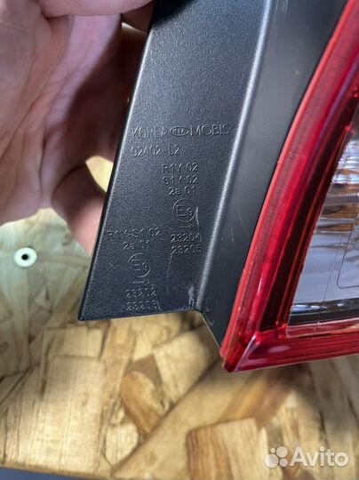 Фонарь задний правый kia k5 оригинал