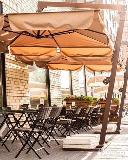 Зонт уличный боковой для кафе 3х3м в наличии