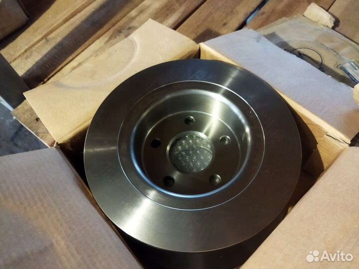 Диск тормозной задний transit connect 2002