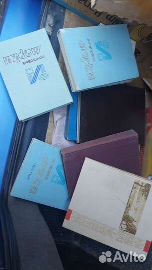 Альбомы для марок.25шт