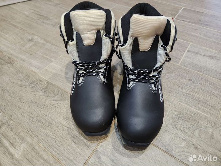 Лыжные ботинки rossignol 44