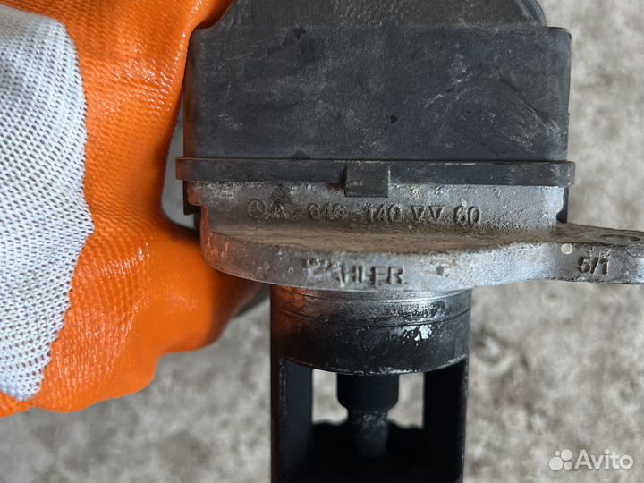 Клапан егр Mercedes Vito W 639