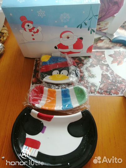 Сервировочный набор посуды