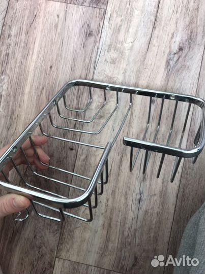 Угловая полка для ванной