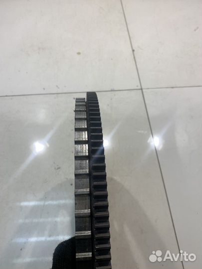 Маховик (Jaguar XE)