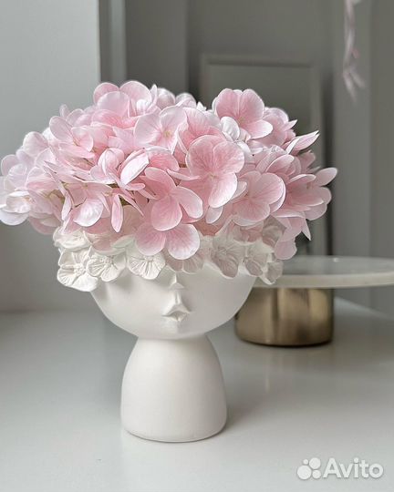 Букет с гортензией