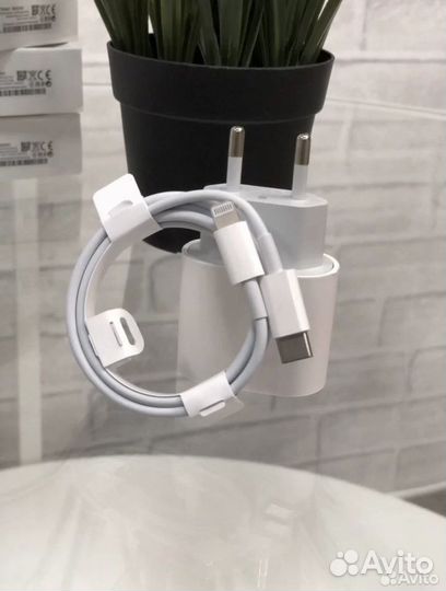 Зарядка для iPhone блок/кабель