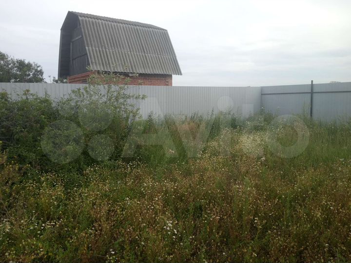 Дача 10 м² на участке 6 сот.