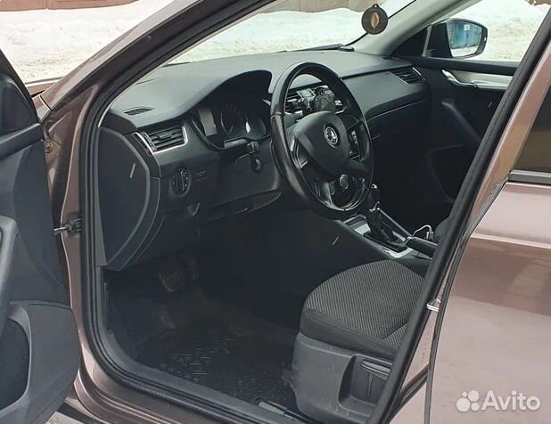 Skoda Octavia 1.6 AT, 2014, 143 000 км