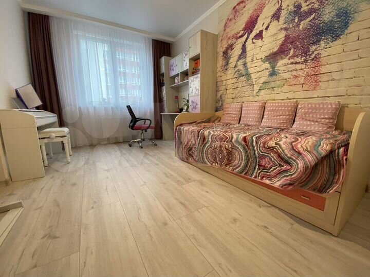 3-к. квартира, 80 м², 7/9 эт.