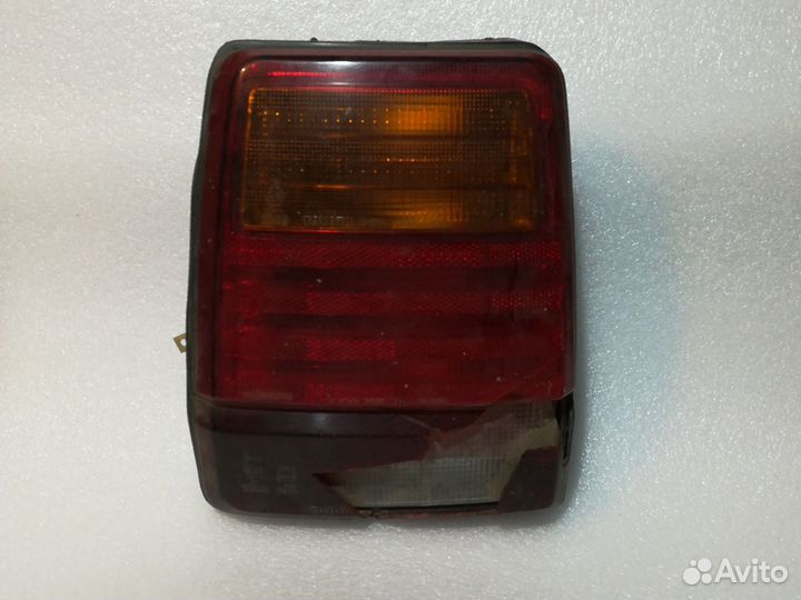 Задняя блок фара. Тойота 80х годов