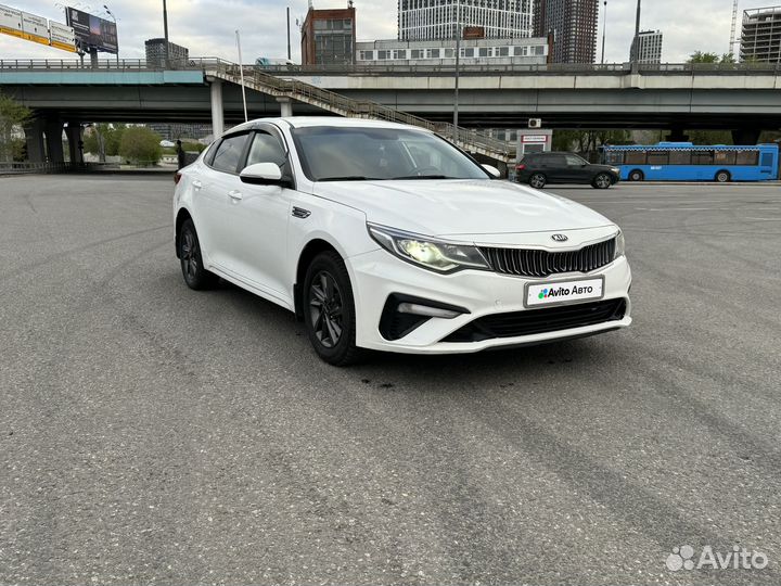 Kia Optima 2.0 МТ, 2019, 294 000 км