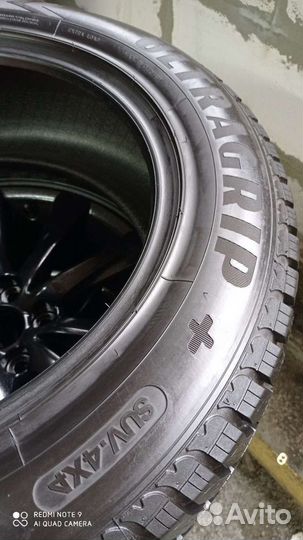 Goodyear UltraGrip Ice 235/60 R18