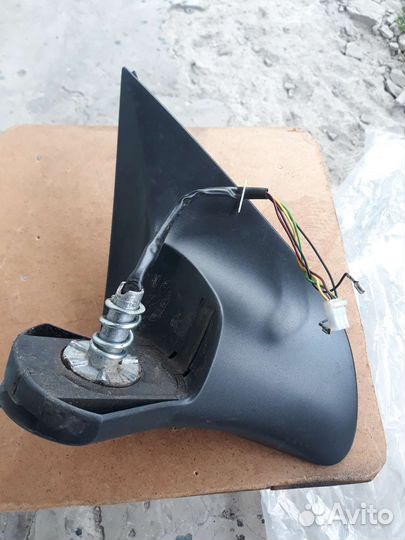 2011-15 астра крепление зеркала правого Astra H