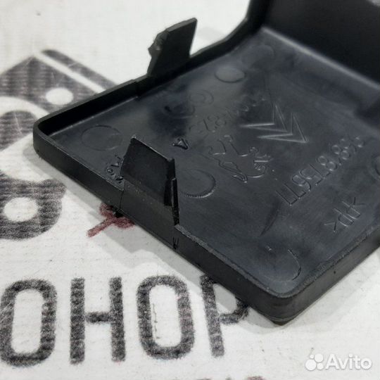 Заглушка бампера передняя Peugeot Partner L1 B9