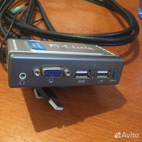KVM-221 2-портовый KVM-переключатель
