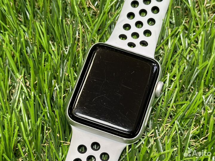 Apple Watch 3 42mm Nike