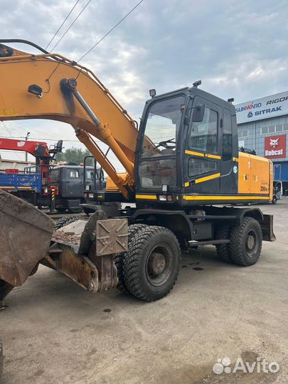 Колёсный экскаватор Hyundai R200W-7, 2008