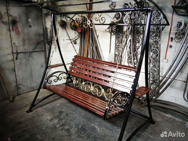 Садовые качели