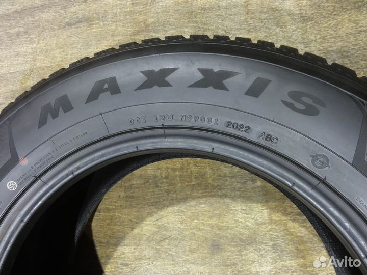 Maxxis Premitra Snow WP6 SUV 235/65 R18 110H