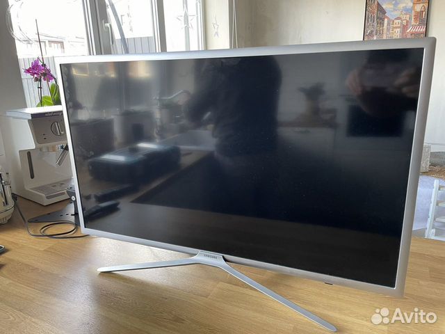 Телевизор smart tv UE-32M5550 объявление продам