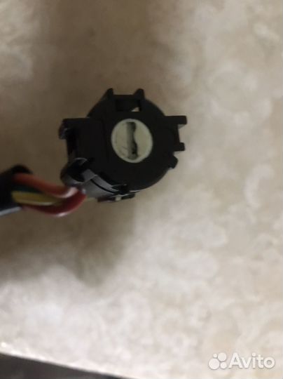 Контактная группа замка зажигания Лада ларгус