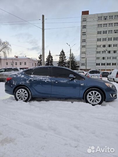 Opel Astra 1.6 AT, 2012, 134 250 км