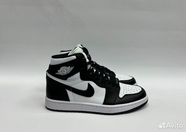 Кроссовки Nike Air Jordan 1 Black & White Люкс