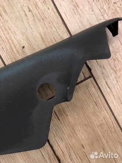 Накладка на порог салона Ford Focus седан 1.6 2006