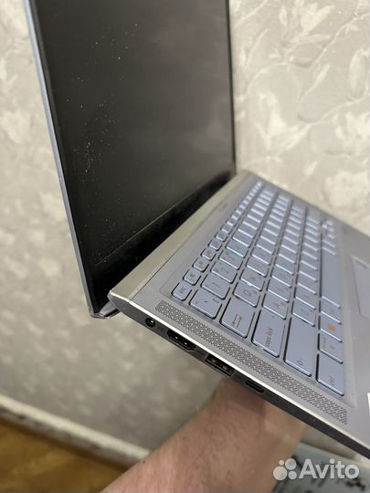 Asus zenbook ux431f i5 10210u/8/512