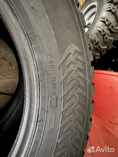 Nokian Tyres Hakkapeliitta 8 SUV 255/55 R18 109T