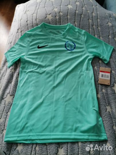 Футболка nike новая футбольная