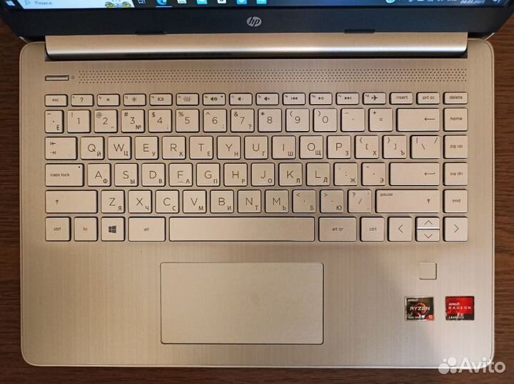 Ноутбук HP 14s Ryzen 5 5500 512/16