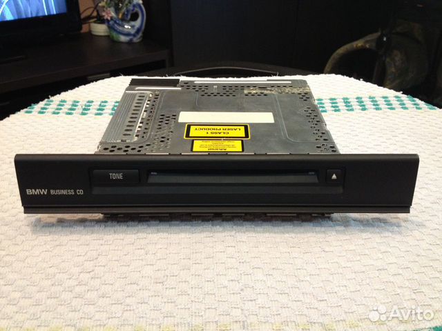 Продам штатный CD проигрыватель от BMW