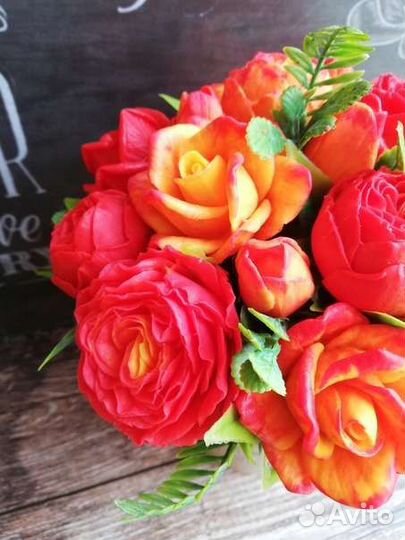 Мыльный букет из пионов и роз