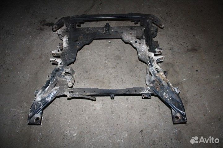 Балка передняя поперечная BMW X6 E71 2008