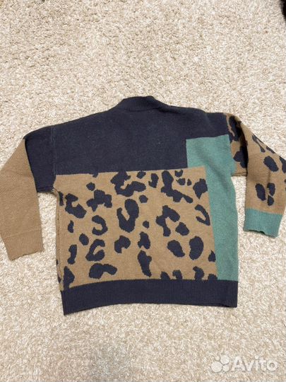 Свитер женский