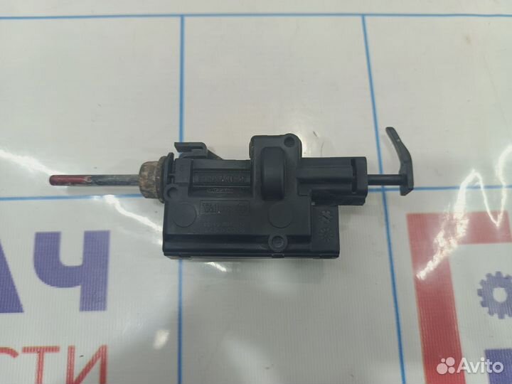 Активатор замка крышки бензобака Renault Megane 2